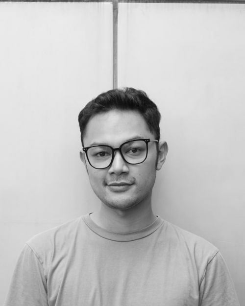 Wisnu W