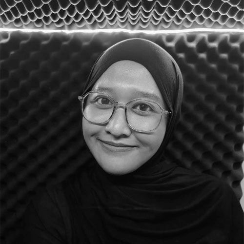 Wulan W